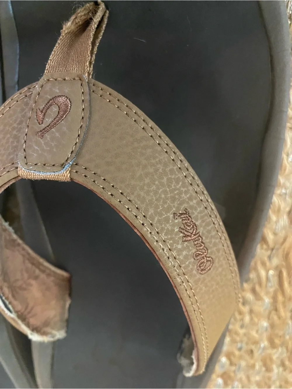 OluKai Ohana Men's Sandals Size 12 Brown Tan Comfort Flip Flops Beach Casual